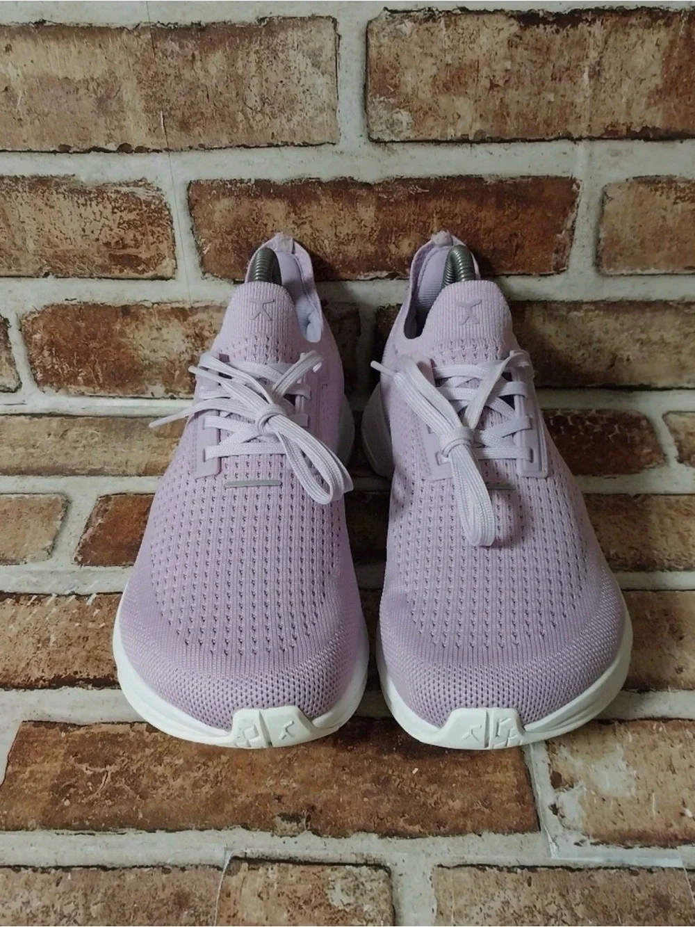 Pre-owned Flux Adapt Runner